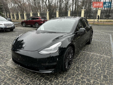 Черный Тесла Модель 3, объемом двигателя 0 л и пробегом 11 тыс. км за 35000 $, фото 1 на Automoto.ua