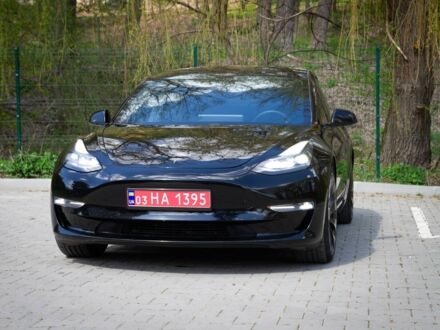 Тесла Модель 3 2021 в Тернополе на Automoto.ua Черный Тесла Модель 3, объемом двигателя 0 л и пробегом 89 тыс. км за 23900 $, фото 1 на Automoto.ua