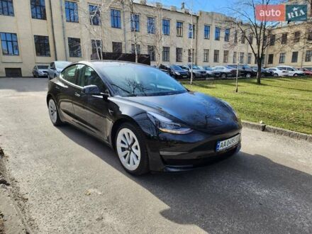 Тесла Модель 3 2021 у Києві на Automoto.ua Чорний Тесла Модель 3, об'ємом двигуна 0 л та пробігом 42 тис. км за 19000 $, фото 1 на Automoto.ua