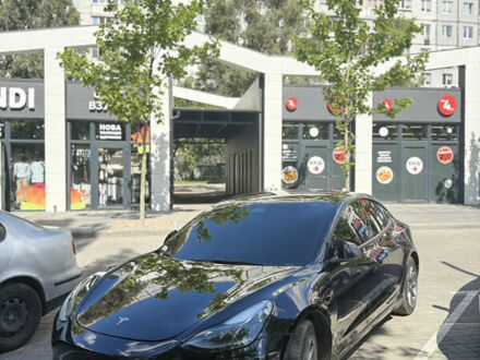 Черный Тесла Модель 3, объемом двигателя 0 л и пробегом 96 тыс. км за 22200 $, фото 1 на Automoto.ua