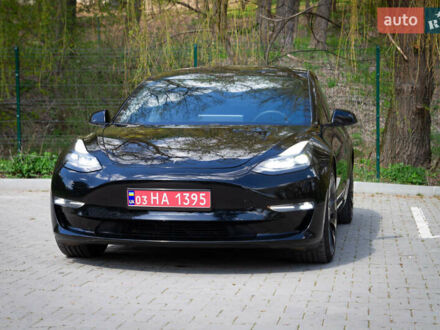 Тесла Модель 3 2021 у Тернополі на Automoto.ua Чорний Тесла Модель 3, об'ємом двигуна 0 л та пробігом 88 тис. км за 23800 $, фото 1 на Automoto.ua