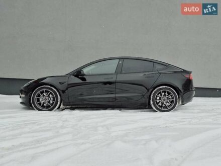 Черный Тесла Модель 3, объемом двигателя 0 л и пробегом 65 тыс. км за 24999 $, фото 1 на Automoto.ua