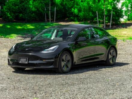Тесла Модель 3 2021 в Пятихатках на Automoto.ua Черный Тесла Модель 3, объемом двигателя 0 л и пробегом 35 тыс. км за 12000 $, фото 1 на Automoto.ua