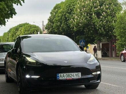 Чорний Тесла Модель 3, об'ємом двигуна 0 л та пробігом 108 тис. км за 22000 $, фото 1 на Automoto.ua