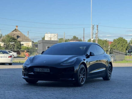 Чорний Тесла Модель 3, об'ємом двигуна 0 л та пробігом 49 тис. км за 25500 $, фото 1 на Automoto.ua