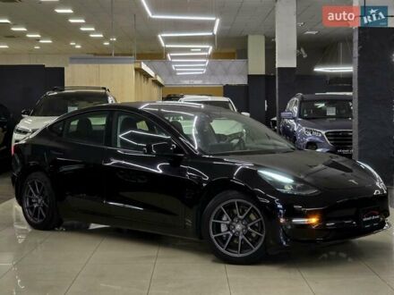 Черный Тесла Модель 3, объемом двигателя 0 л и пробегом 40 тыс. км за 21999 $, фото 1 на Automoto.ua