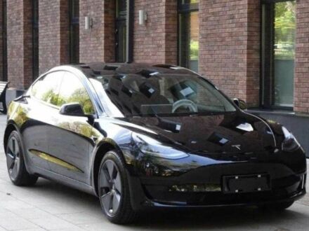 Тесла Модель 3 2021 в Киеве на Automoto.ua Черный Тесла Модель 3, объемом двигателя 0 л и пробегом 78 тыс. км за 11900 $, фото 1 на Automoto.ua