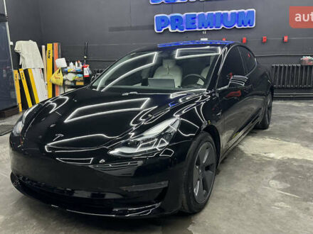 Чорний Тесла Модель 3, об'ємом двигуна 0 л та пробігом 59 тис. км за 23500 $, фото 1 на Automoto.ua