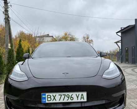 Черный Тесла Модель 3, объемом двигателя 0 л и пробегом 134 тыс. км за 16000 $, фото 1 на Automoto.ua