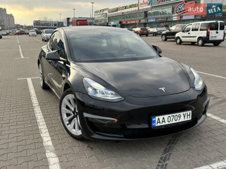 Тесла Модель 3 2021 в Киеве на Automoto.ua Черный Тесла Модель 3, объемом двигателя 0 л и пробегом 59 тыс. км за 20499 $, фото 1 на Automoto.ua