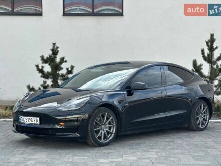 Черный Тесла Модель 3, объемом двигателя 0 л и пробегом 68 тыс. км за 17900 $, фото 1 на Automoto.ua