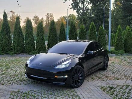Тесла Модель 3 2021 у Харкові на Automoto.ua Чорний Тесла Модель 3, об'ємом двигуна 0 л та пробігом 26 тис. км за 24999 $, фото 1 на Automoto.ua