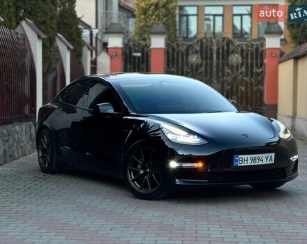 Черный Тесла Модель 3, объемом двигателя 0 л и пробегом 37 тыс. км за 19500 $, фото 1 на Automoto.ua