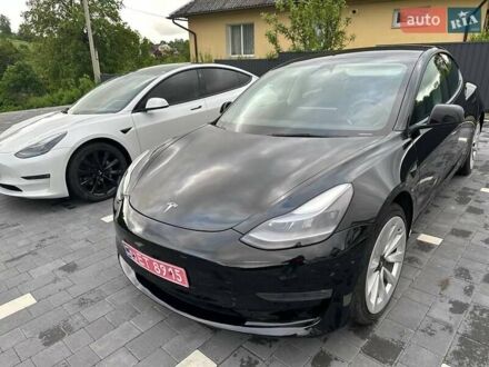 Тесла Модель 3 2022 у Коломые на Automoto.ua Чорний Тесла Модель 3, об'ємом двигуна 0 л та пробігом 111 тис. км за 19499 $, фото 1 на Automoto.ua