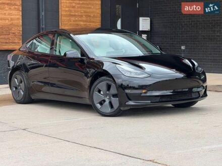 Чорний Тесла Модель 3, об'ємом двигуна 0 л та пробігом 37 тис. км за 5400 $, фото 1 на Automoto.ua