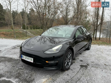 Тесла Модель 3 2022 у Горішні Плавні (Комсомольськ) на Automoto.ua Чорний Тесла Модель 3, об'ємом двигуна 0 л та пробігом 30 тис. км за 20300 $, фото 1 на Automoto.ua