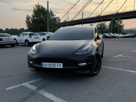 Чорний Тесла Модель 3, об'ємом двигуна 0 л та пробігом 11 тис. км за 22000 $, фото 1 на Automoto.ua