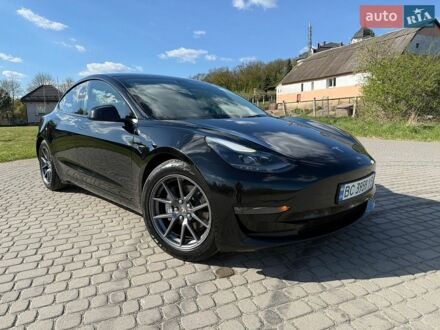 Черный Тесла Модель 3, объемом двигателя 0 л и пробегом 73 тыс. км за 21950 $, фото 1 на Automoto.ua