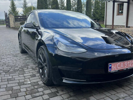 Тесла Модель 3 2022 у Рівному на Automoto.ua Чорний Тесла Модель 3, об'ємом двигуна 0 л та пробігом 86 тис. км за 22199 $, фото 1 на Automoto.ua
