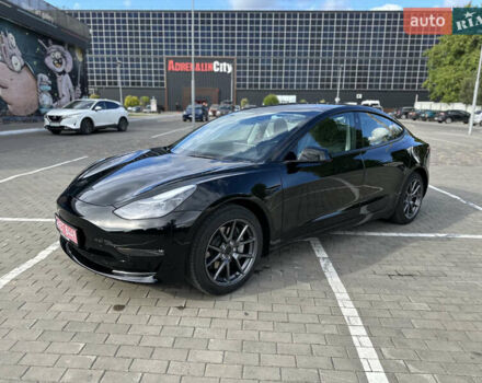 Чорний Тесла Модель 3, об'ємом двигуна 0 л та пробігом 127 тис. км за 21500 $, фото 1 на Automoto.ua