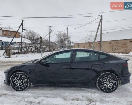 Чорний Тесла Модель 3, об'ємом двигуна 0 л та пробігом 94 тис. км за 18700 $, фото 1 на Automoto.ua