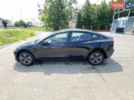 Чорний Тесла Модель 3, об'ємом двигуна 0 л та пробігом 52 тис. км за 23100 $, фото 1 на Automoto.ua