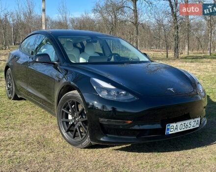Чорний Тесла Модель 3, об'ємом двигуна 0 л та пробігом 42 тис. км за 22000 $, фото 1 на Automoto.ua