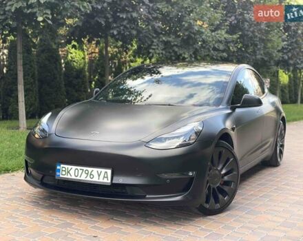 Чорний Тесла Модель 3, об'ємом двигуна 0 л та пробігом 90 тис. км за 30000 $, фото 1 на Automoto.ua