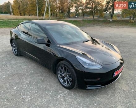 Чорний Тесла Модель 3, об'ємом двигуна 0 л та пробігом 72 тис. км за 18000 $, фото 1 на Automoto.ua