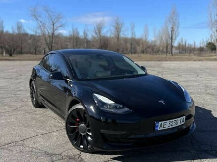 Тесла Модель 3 2022 у Львові на Automoto.ua Чорний Тесла Модель 3, об'ємом двигуна 0 л та пробігом 43 тис. км за 17500 $, фото 1 на Automoto.ua