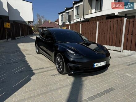 Тесла Модель 3 2022 у Львові на Automoto.ua Чорний Тесла Модель 3, об'ємом двигуна 0 л та пробігом 45 тис. км за 23000 $, фото 1 на Automoto.ua