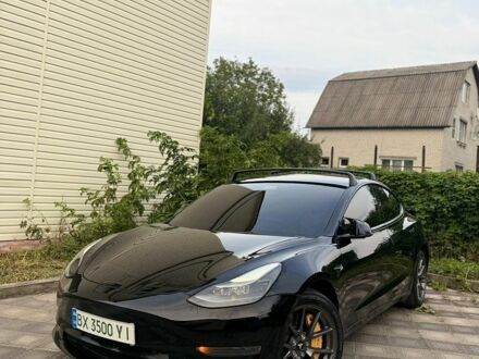 Черный Тесла Модель 3, объемом двигателя 0 л и пробегом 60 тыс. км за 19500 $, фото 1 на Automoto.ua
