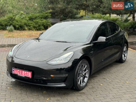 Чорний Тесла Модель 3, об'ємом двигуна 0 л та пробігом 38 тис. км за 21500 $, фото 1 на Automoto.ua