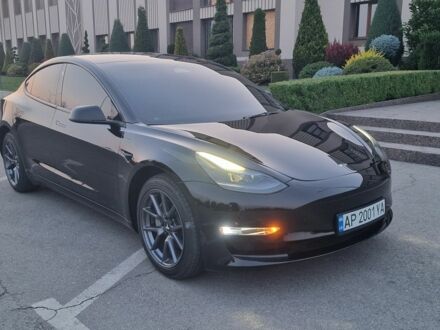 Тесла Модель 3 2023 в Днепре (Днепропетровске) на Automoto.ua Черный Тесла Модель 3, объемом двигателя 0 л и пробегом 16 тыс. км за 22490 $, фото 1 на Automoto.ua