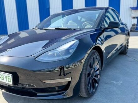 Чорний Тесла Модель 3, об'ємом двигуна 0 л та пробігом 92 тис. км за 23500 $, фото 1 на Automoto.ua