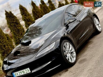 Черный Тесла Модель 3, объемом двигателя 0 л и пробегом 4 тыс. км за 26200 $, фото 1 на Automoto.ua