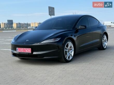 Черный Тесла Модель 3, объемом двигателя 0 л и пробегом 30 тыс. км за 26500 $, фото 1 на Automoto.ua