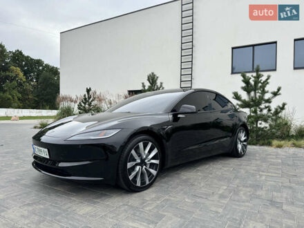 Чорний Тесла Модель 3, об'ємом двигуна 0 л та пробігом 2 тис. км за 32500 $, фото 1 на Automoto.ua