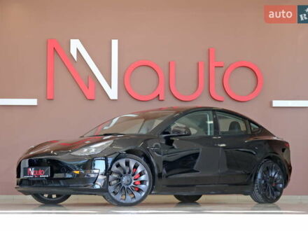 Тесла Модель 3 2024 у Одесі на Automoto.ua Чорний Тесла Модель 3, об'ємом двигуна 0 л та пробігом 90 тис. км за 25500 $, фото 1 на Automoto.ua