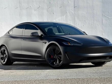 Черный Тесла Модель 3, объемом двигателя 0 л и пробегом 18 тыс. км за 10500 $, фото 1 на Automoto.ua