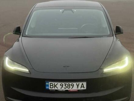 Черный Тесла Модель 3, объемом двигателя 0 л и пробегом 40 тыс. км за 29600 $, фото 1 на Automoto.ua