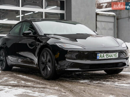 Черный Тесла Модель 3, объемом двигателя 0 л и пробегом 1 тыс. км за 31000 $, фото 1 на Automoto.ua