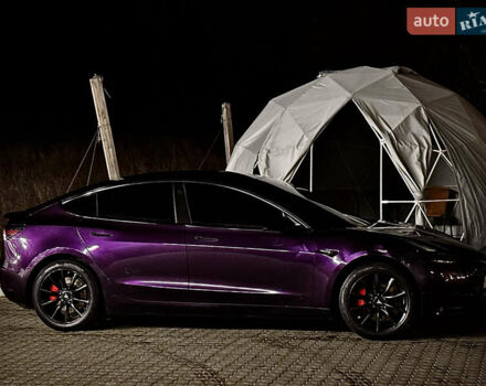 Фиолетовый Тесла Модель 3, объемом двигателя 0 л и пробегом 314 тыс. км за 13500 $, фото 1 на Automoto.ua