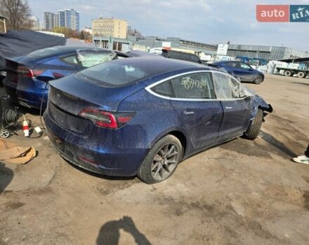 Коричневий Тесла Модель 3, об'ємом двигуна 0 л та пробігом 210 тис. км за 9999 $, фото 1 на Automoto.ua