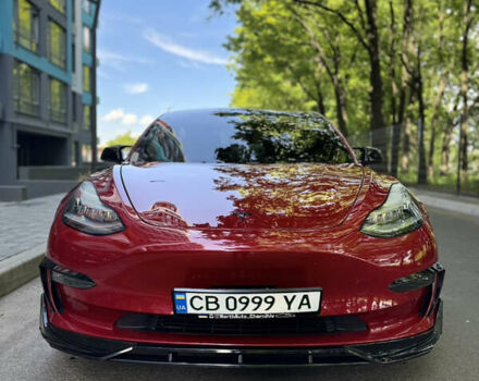 Тесла Модель 3 2018 в Киеве на Automoto.ua Красный Тесла Модель 3, объемом двигателя 0 л и пробегом 79 тыс. км за 22000 $, фото 2 на Automoto.ua