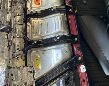 Червоний Тесла Модель 3, об'ємом двигуна 0 л та пробігом 90 тис. км за 16499 $, фото 55 на Automoto.ua