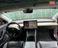 Красный Тесла Модель 3, объемом двигателя 0 л и пробегом 255 тыс. км за 13700 $, фото 11 на Automoto.ua