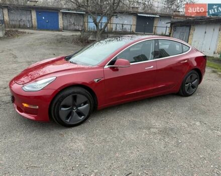 Красный Тесла Модель 3, объемом двигателя 0 л и пробегом 23 тыс. км за 17200 $, фото 18 на Automoto.ua