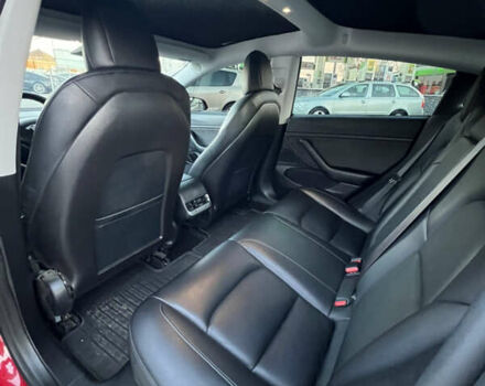 Червоний Тесла Модель 3, об'ємом двигуна 0 л та пробігом 130 тис. км за 18600 $, фото 20 на Automoto.ua