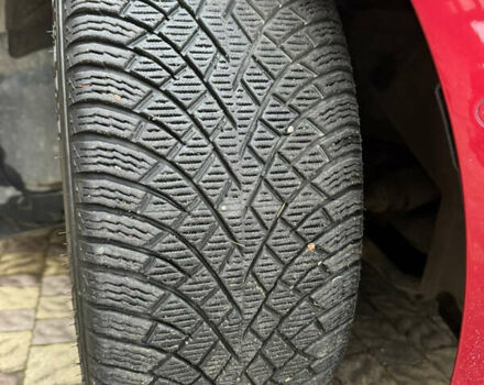 Красный Тесла Модель 3, объемом двигателя 0 л и пробегом 129 тыс. км за 20999 $, фото 32 на Automoto.ua